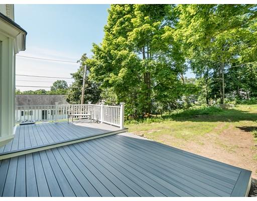 23 Locust Street Reading, MA 01867 - Photo 19 of 22 Gallery Image 19