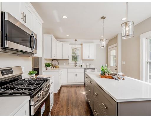 23 Locust Street Reading, MA 01867 - Photo 4 of 22 Gallery Image 4