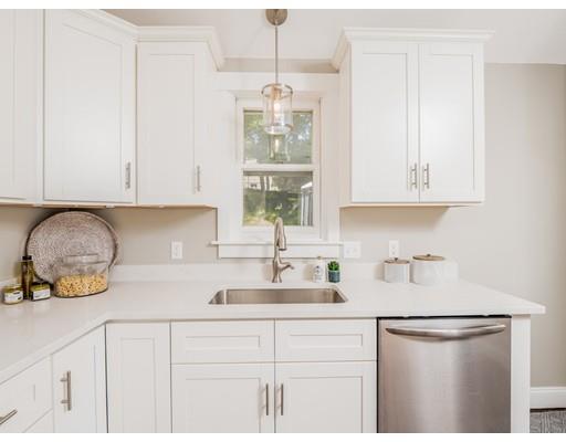 23 Locust Street Reading, MA 01867 - Photo 6 of 22 Gallery Image 6