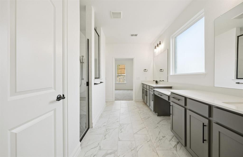 11220 Abbotsbury Road Fort Worth, TX 76052 - Photo 15 of 29 Owner's bath *model representation