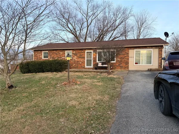 $170,000 | 592 North Minor Lane, Madison, IN 47250