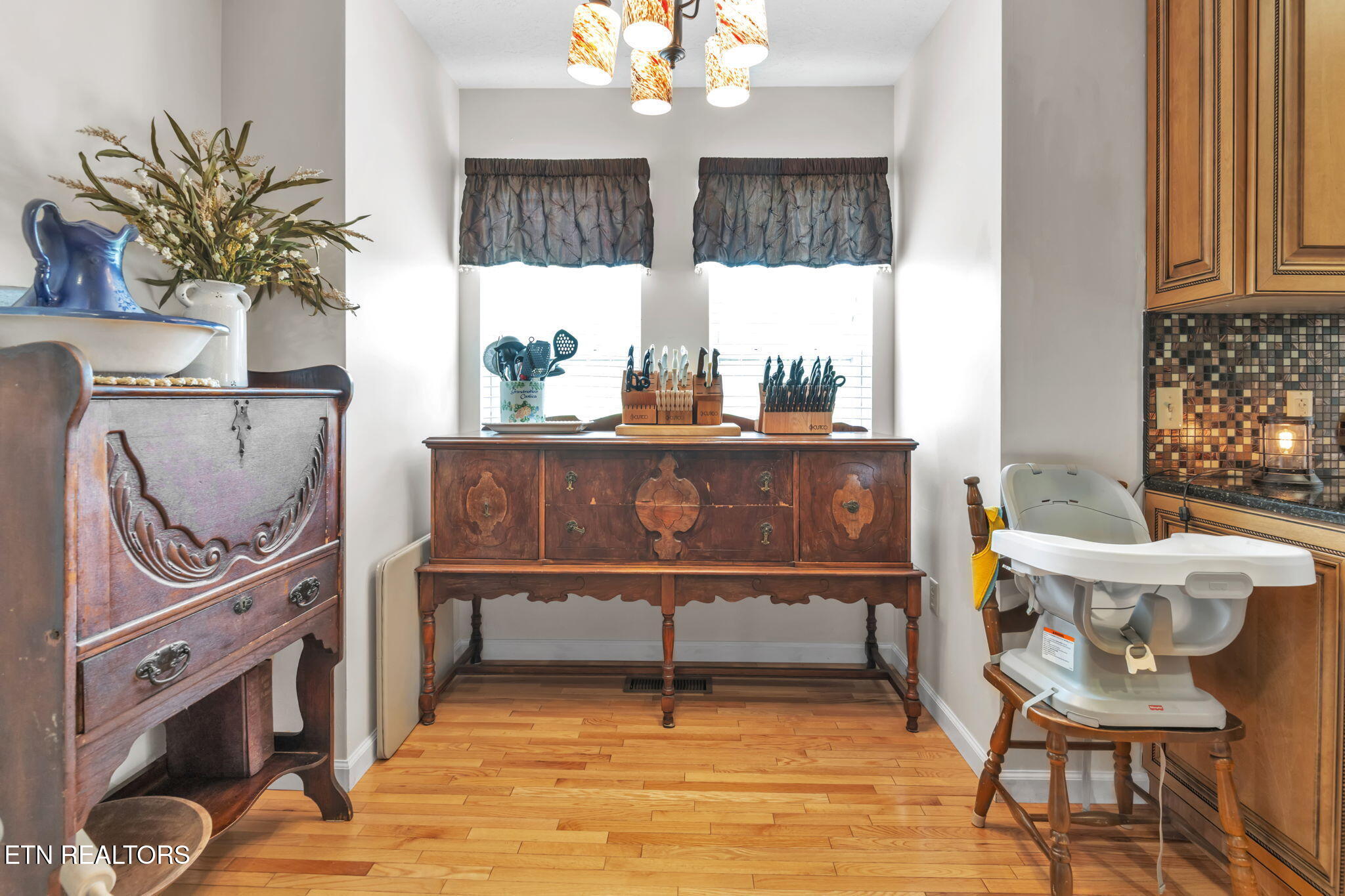 145 Grace Circle Clinton, TN 37716 - Photo 19 of 37 19-web-or-mls-145 Grace Circle-9031