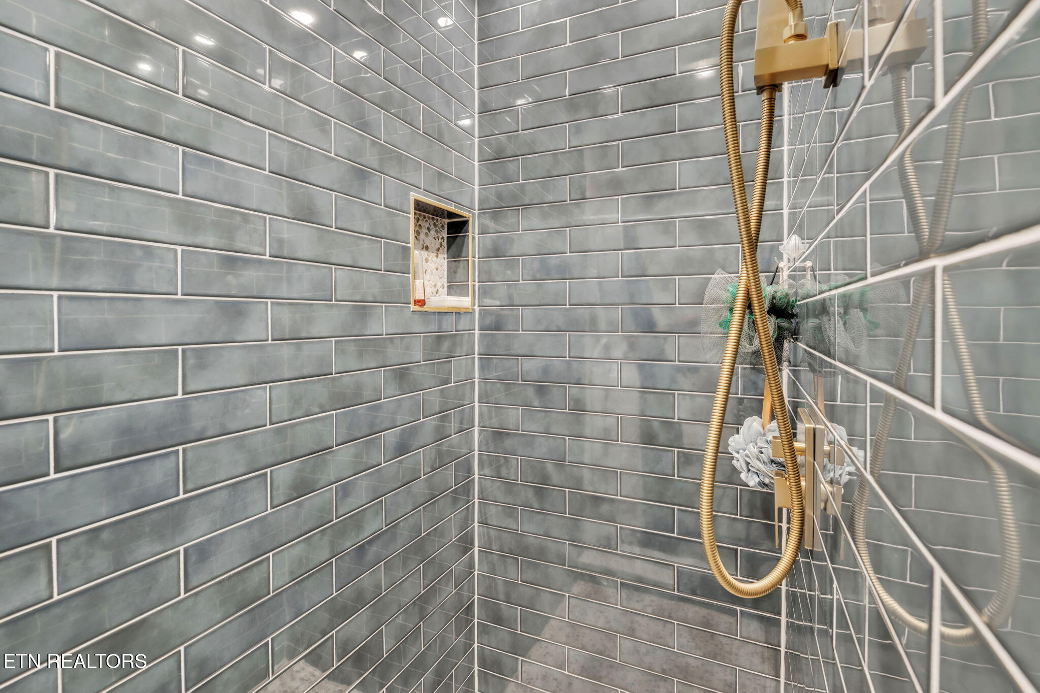 145 Grace Circle Clinton, TN 37716 - Photo 25 of 37 7-web-or-mls-145 Grace Circle-8988