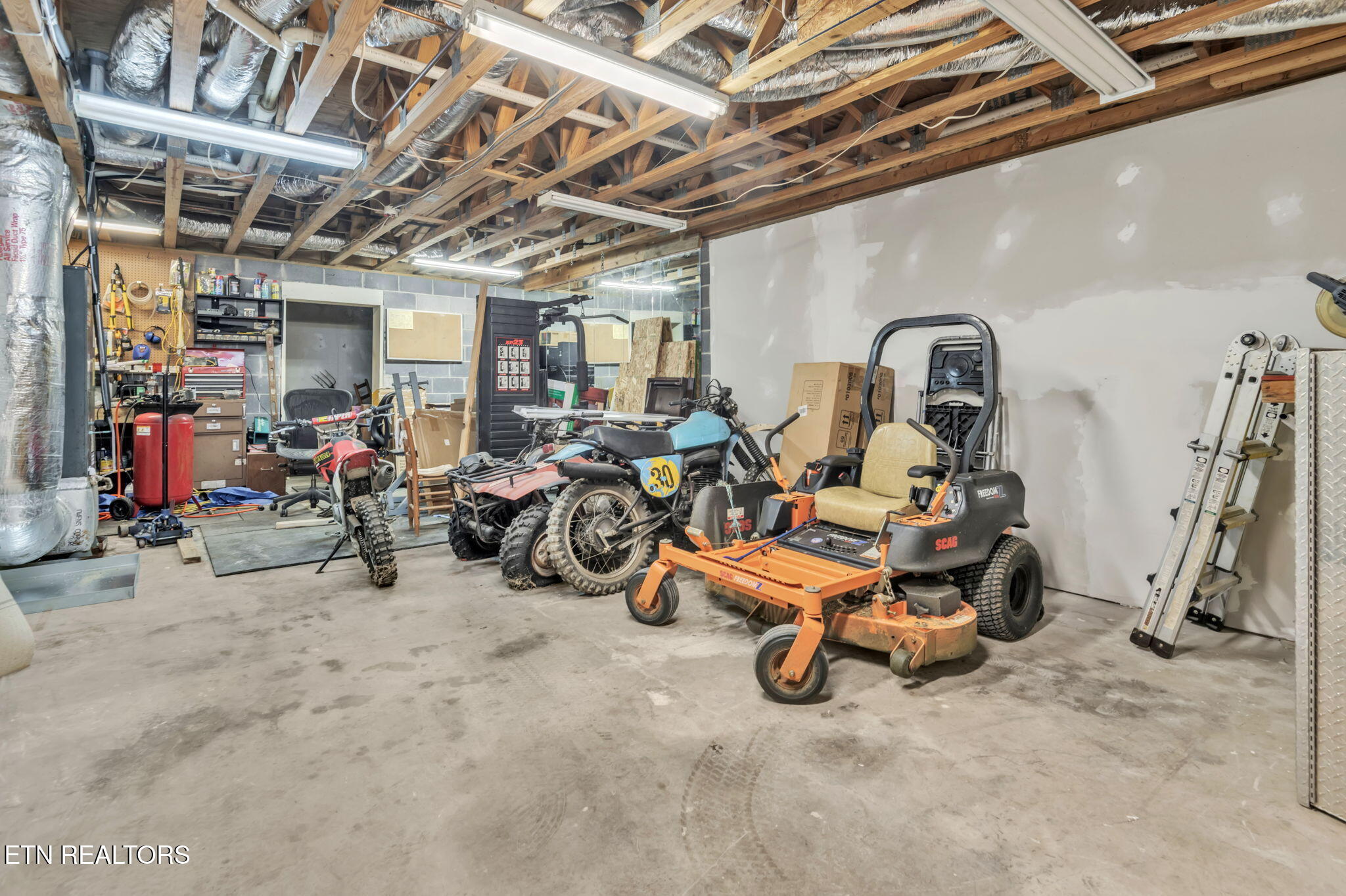 145 Grace Circle Clinton, TN 37716 - Photo 37 of 37 28-web-or-mls-145 Grace Circle-9063