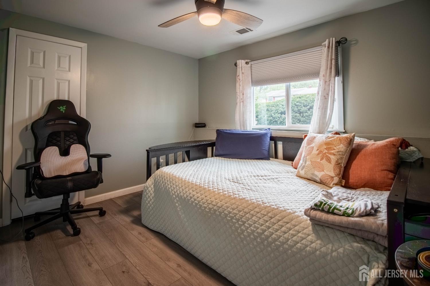 29 Tompkins Road East Brunswick, NJ 08816 - Photo 11 of 29 Gallery Image 11