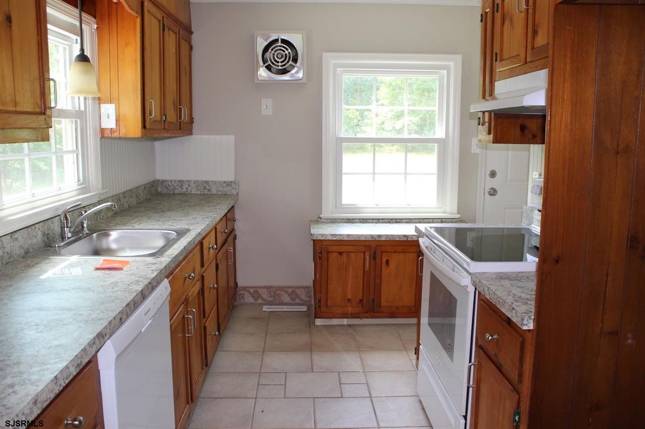 4621 Post Road Vineland, NJ 08360 - Photo 5 of 21