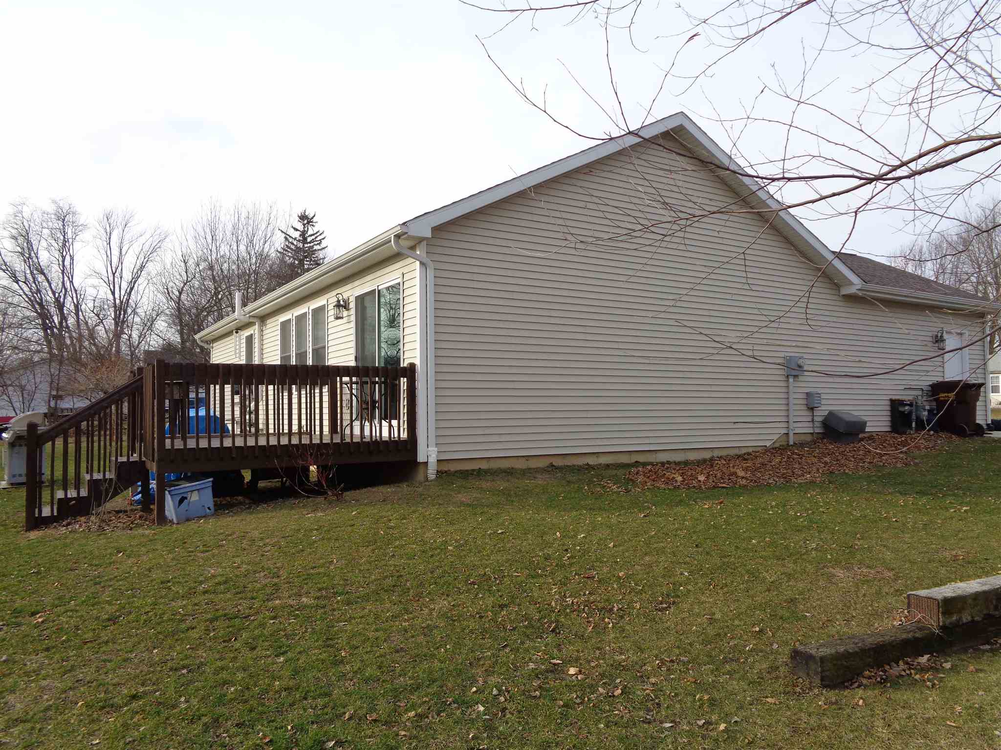 17842 Antwerp Road Harlan, IN 46743 - Photo 8 of 36