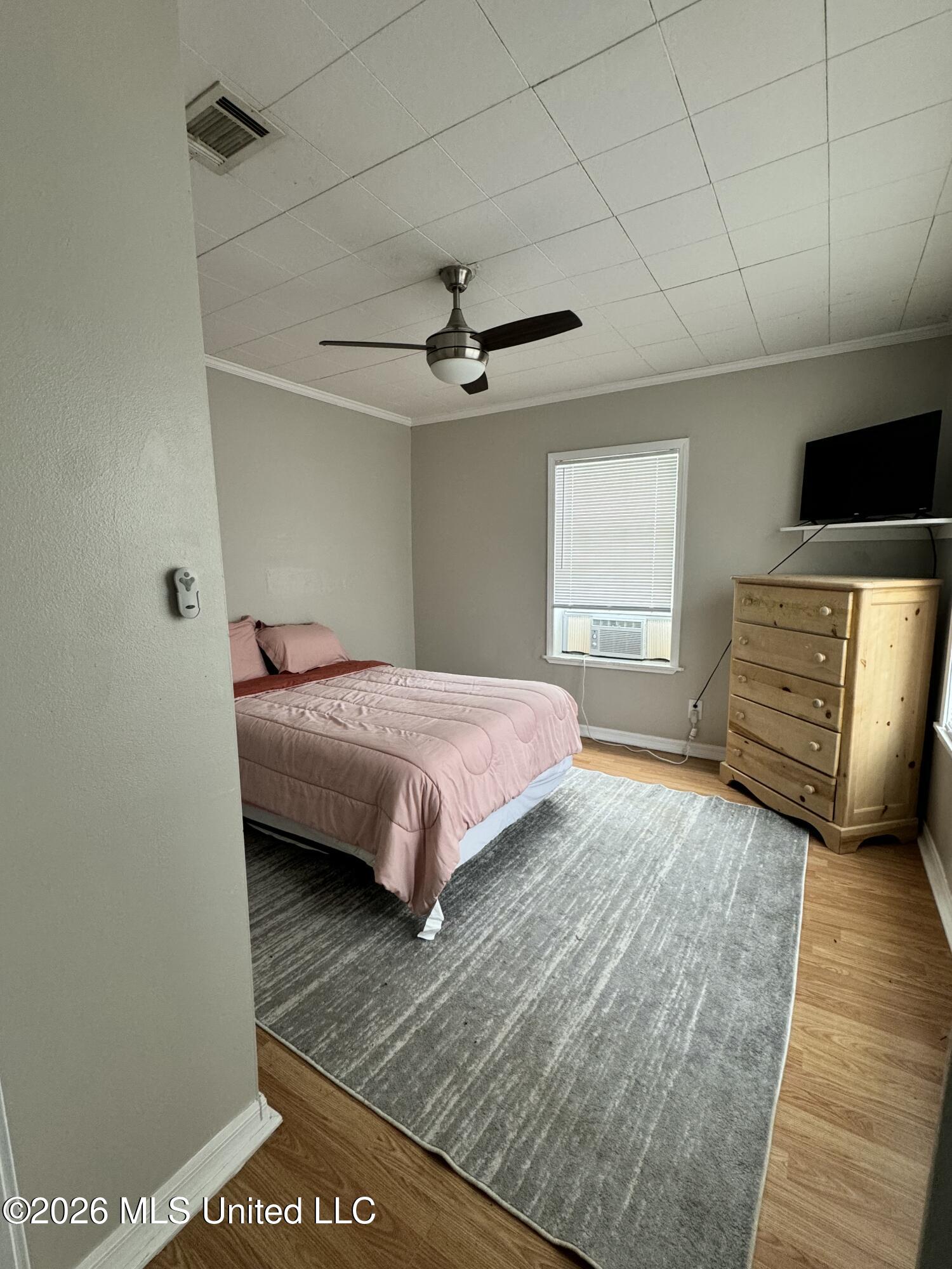 5018 Arthur Street Moss Point, MS 39563 - Photo 4 of 12 IMG_1312
