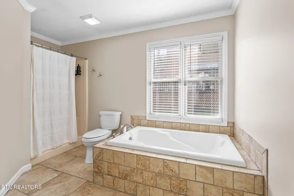 $439,900 | 3513 Greywolfe Drive, Knoxville, TN 37921