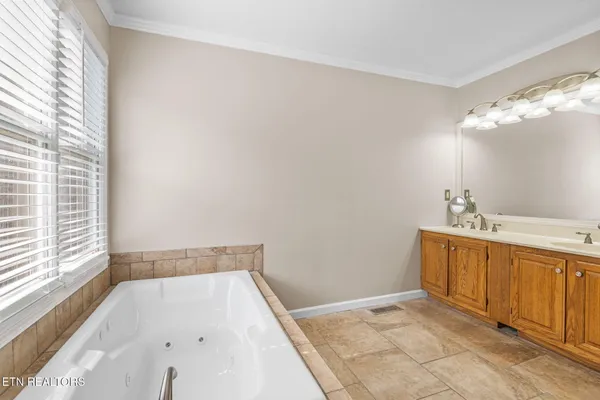 $439,900 | 3513 Greywolfe Drive, Knoxville, TN 37921