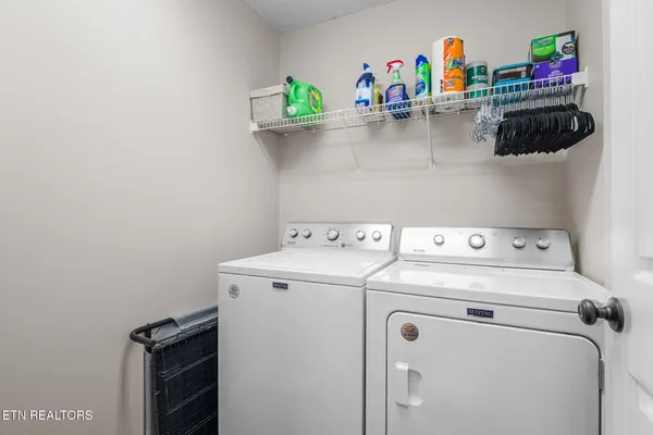 $439,900 | 3513 Greywolfe Drive, Knoxville, TN 37921