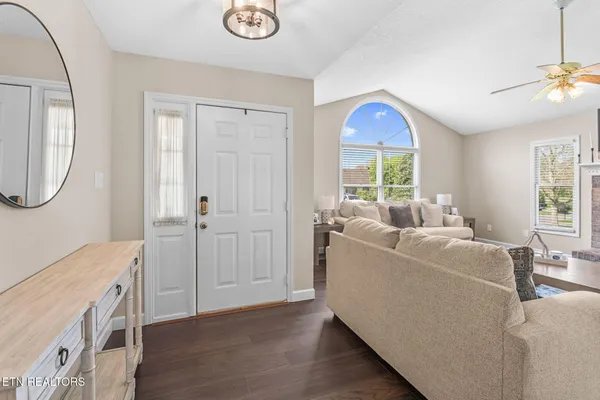 $439,900 | 3513 Greywolfe Drive, Knoxville, TN 37921