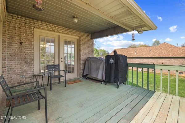 $439,900 | 3513 Greywolfe Drive, Knoxville, TN 37921