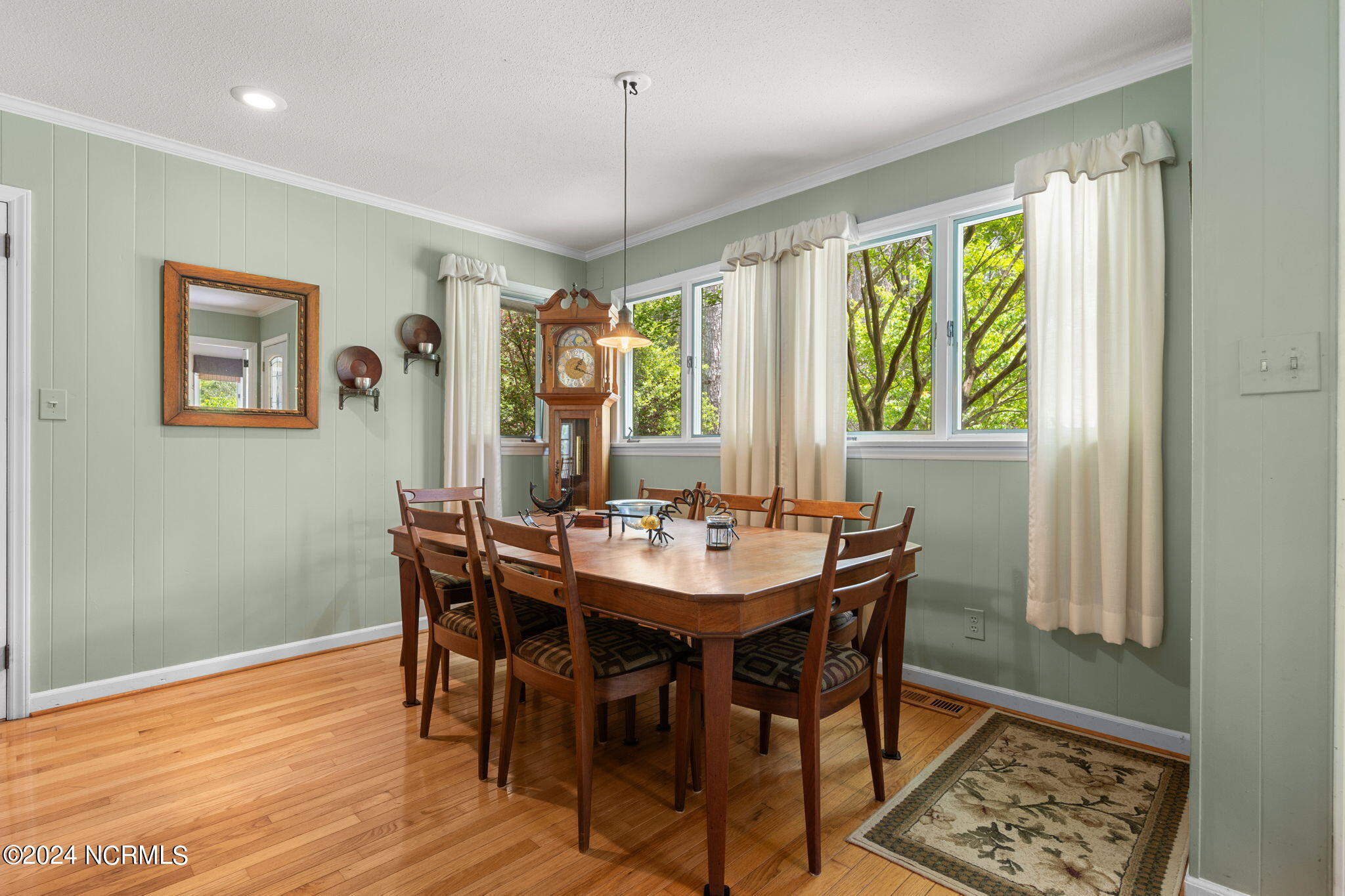 2980 Murdocksville Road West End, NC 27376 - Photo 5 of 31 Dining Room