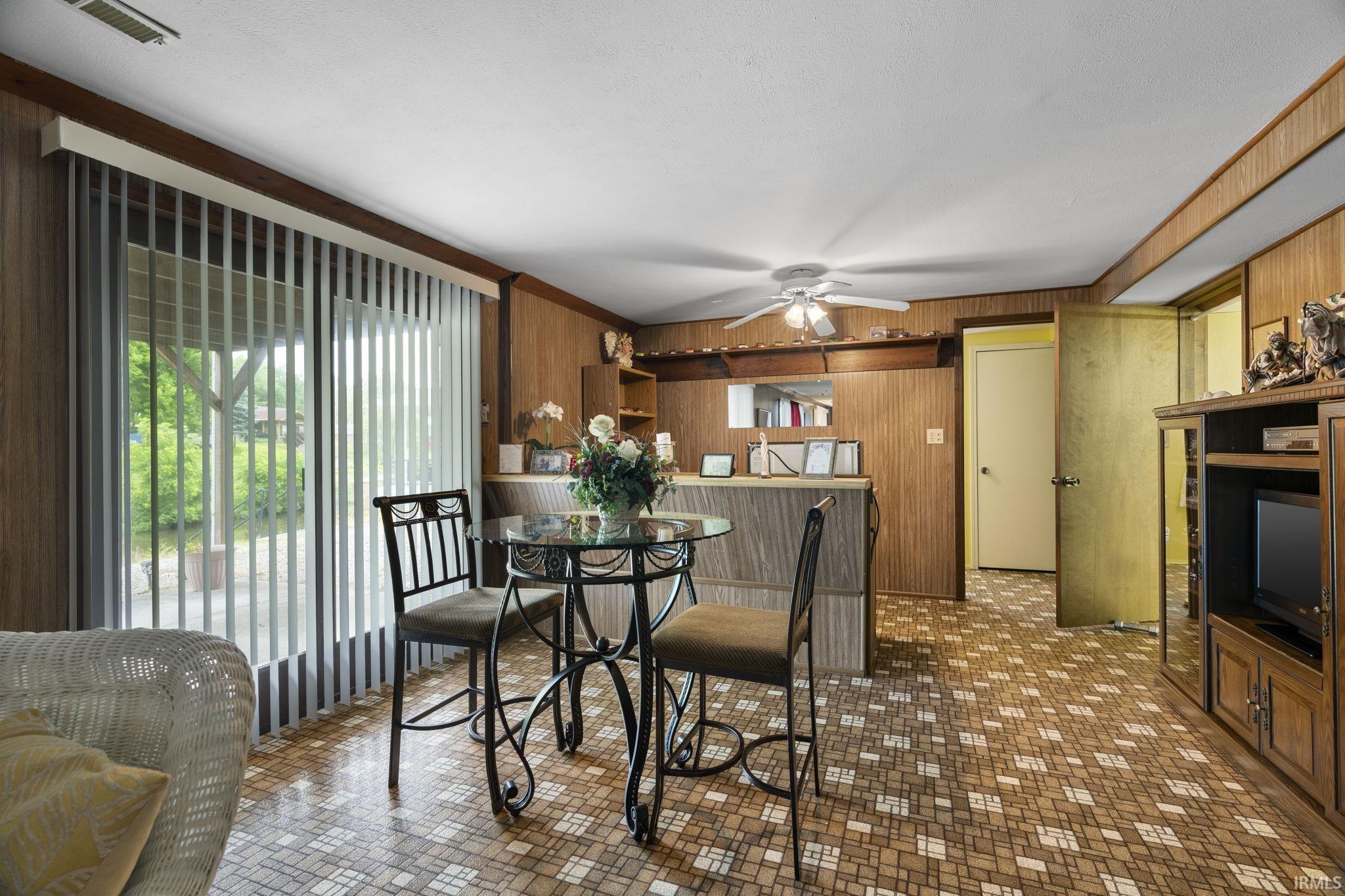 11016 North Landing Road Monticello, IN 47960 - Photo 25 of 35