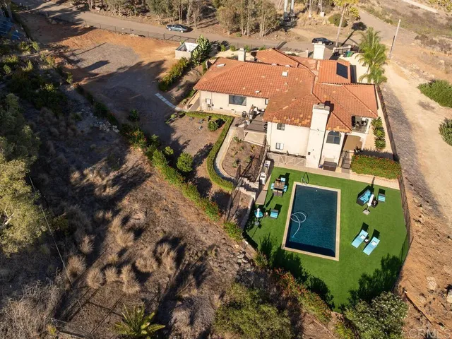 $4,050,000 | 7087 Rancho Santa Fe View Court, Rancho Santa Fe, CA 92067