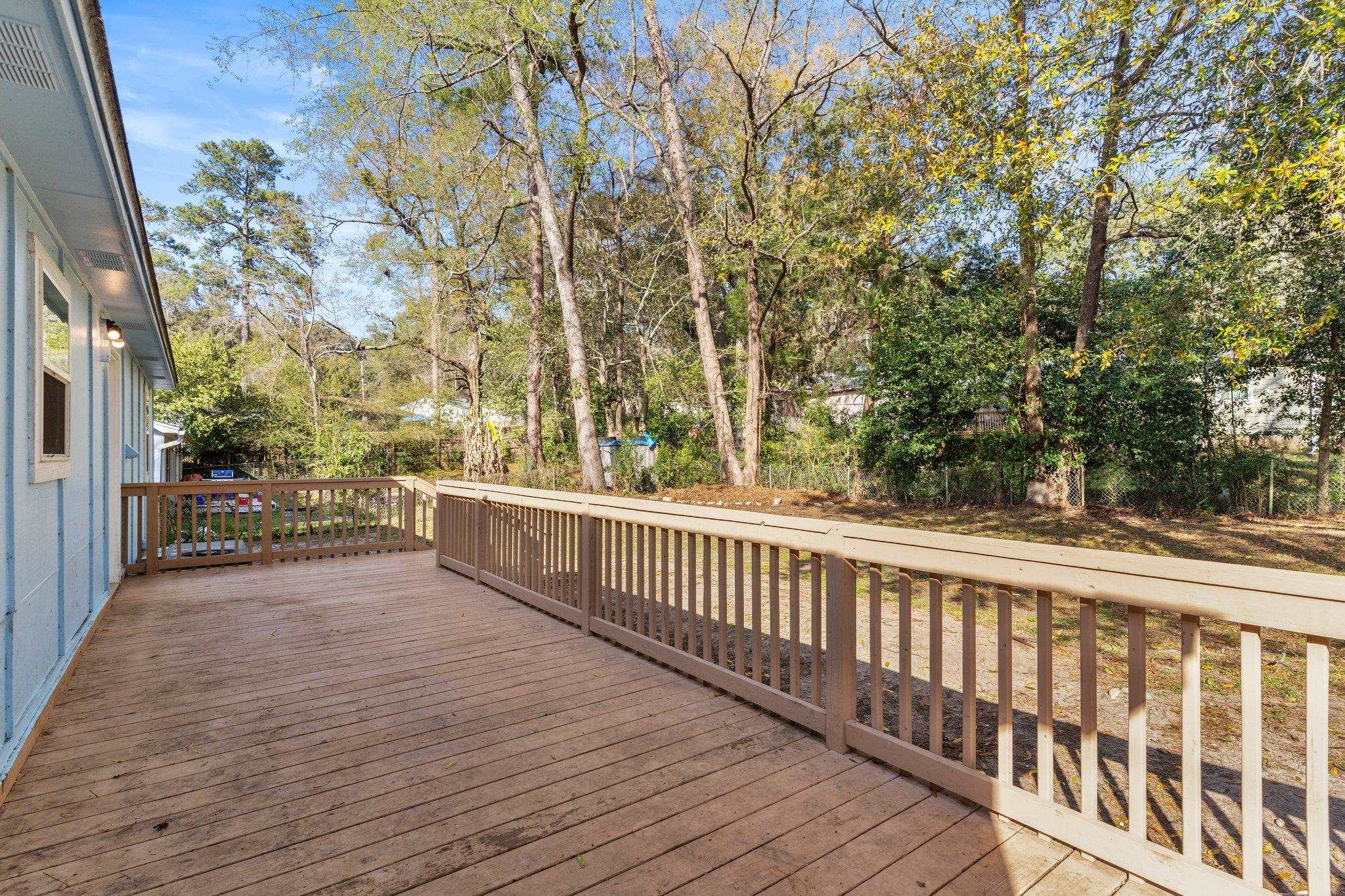 4113 Wiggington Road Tallahassee, FL 32303 - Photo 4 of 40 Gallery Image 4