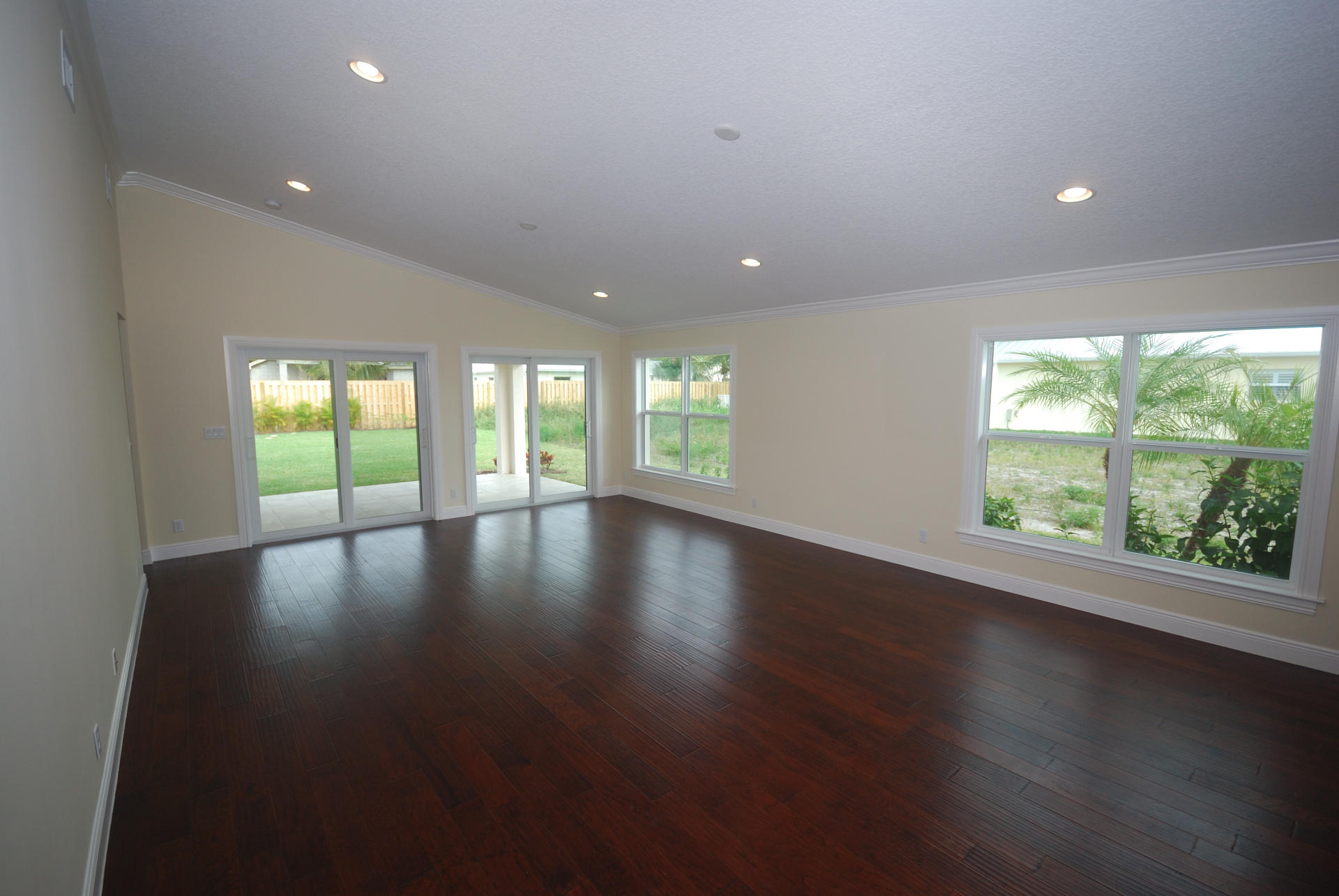 17690 Cinquez Park Road East Jupiter, FL 33458 - Photo 2 of 19 DSC_1812