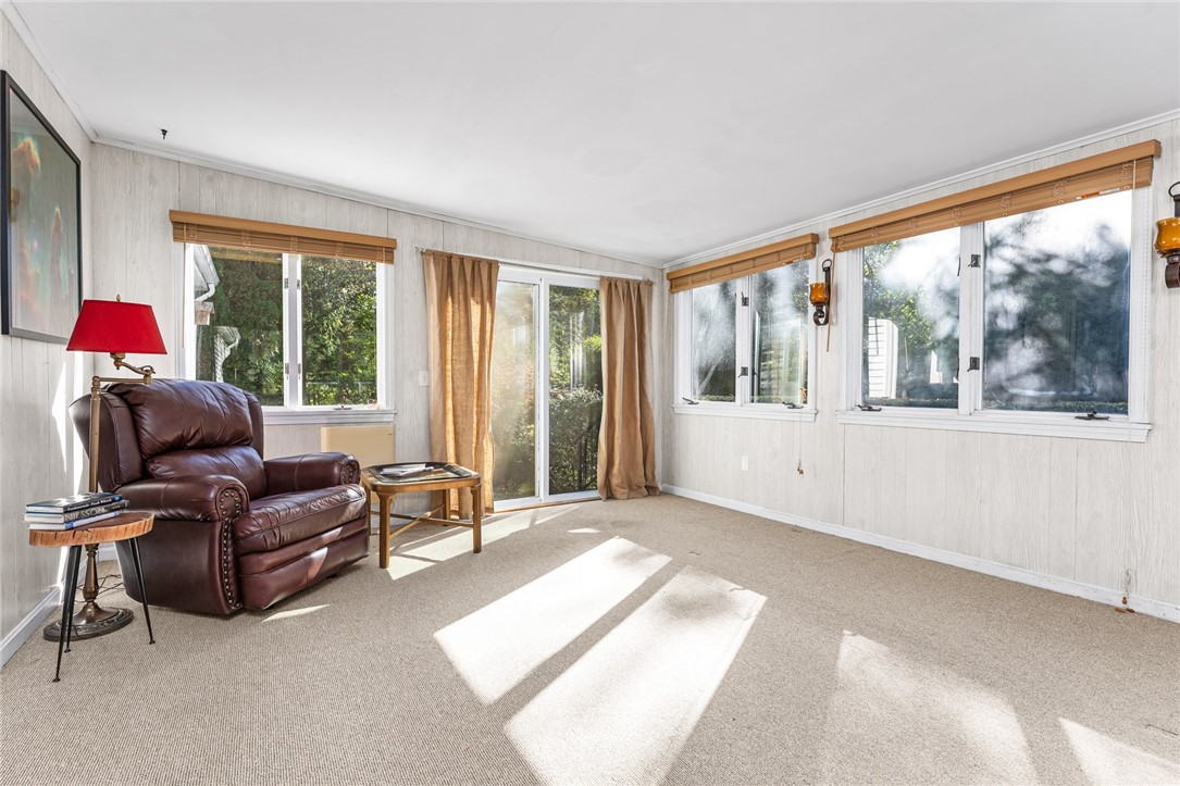 9 Cedar Crest Drive Westerly, RI 02891 - Photo 13 of 48