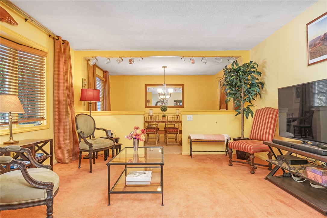 9 Cedar Crest Drive Westerly, RI 02891 - Photo 7 of 48