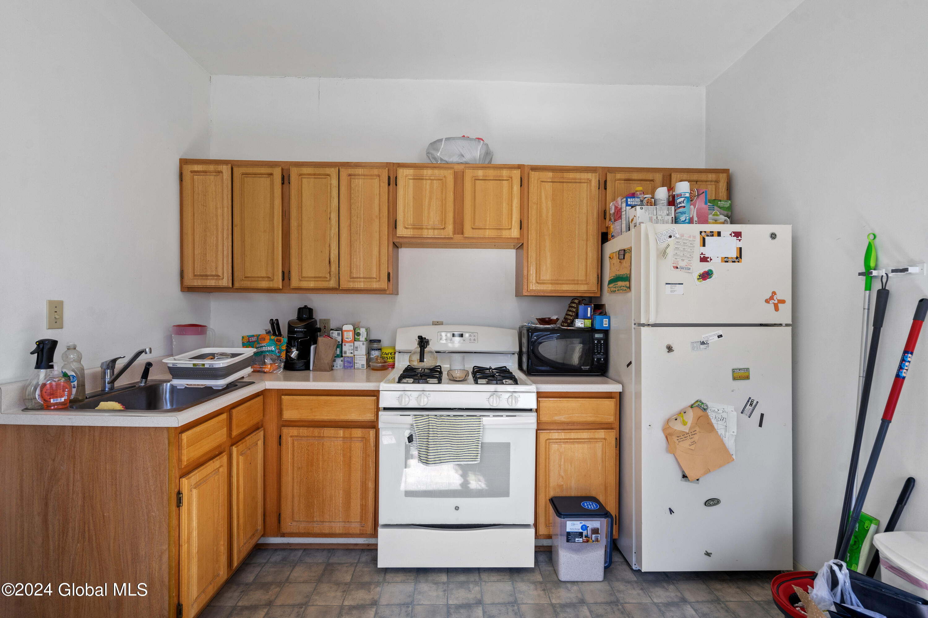 1739 4th Street Rensselaer, NY 12144 - Photo 10 of 64 9-print-70-washington-ave