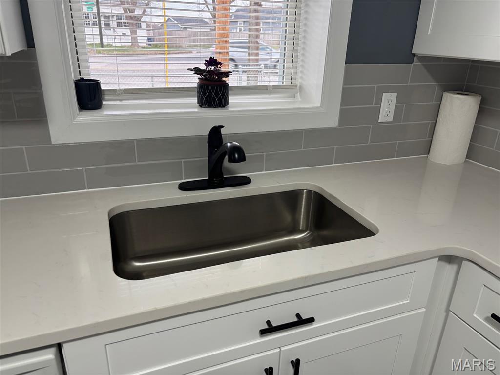 2555 Telegraph Road Mehlville, MO 63125 - Photo 14 of 37