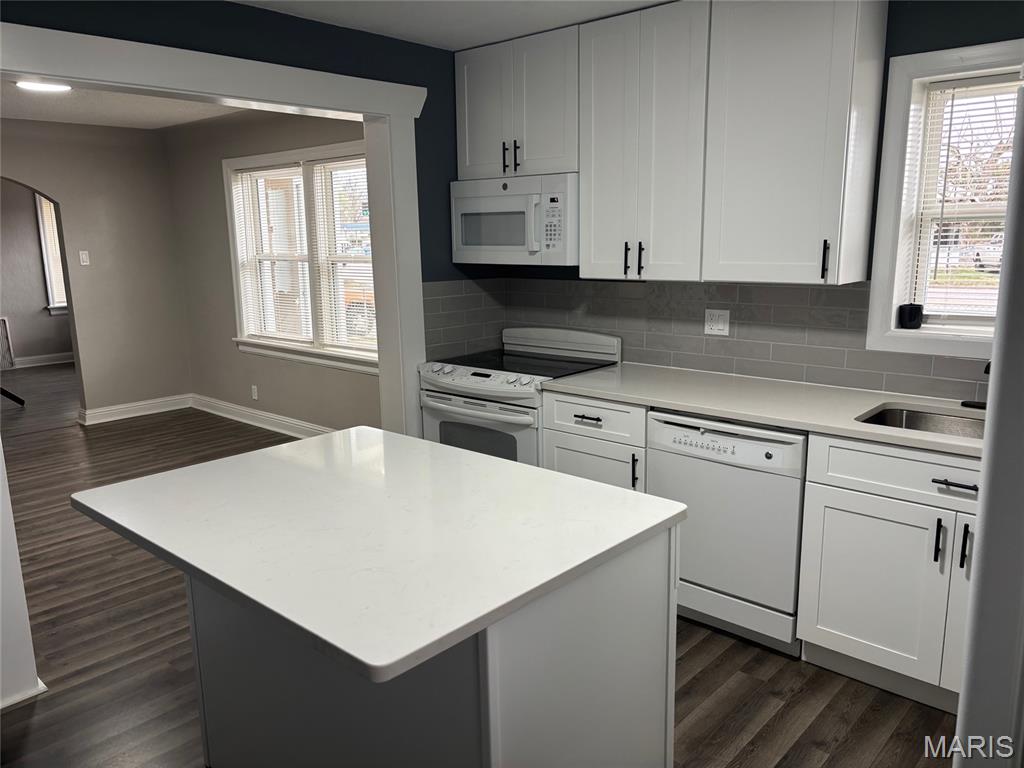 2555 Telegraph Road Mehlville, MO 63125 - Photo 15 of 37