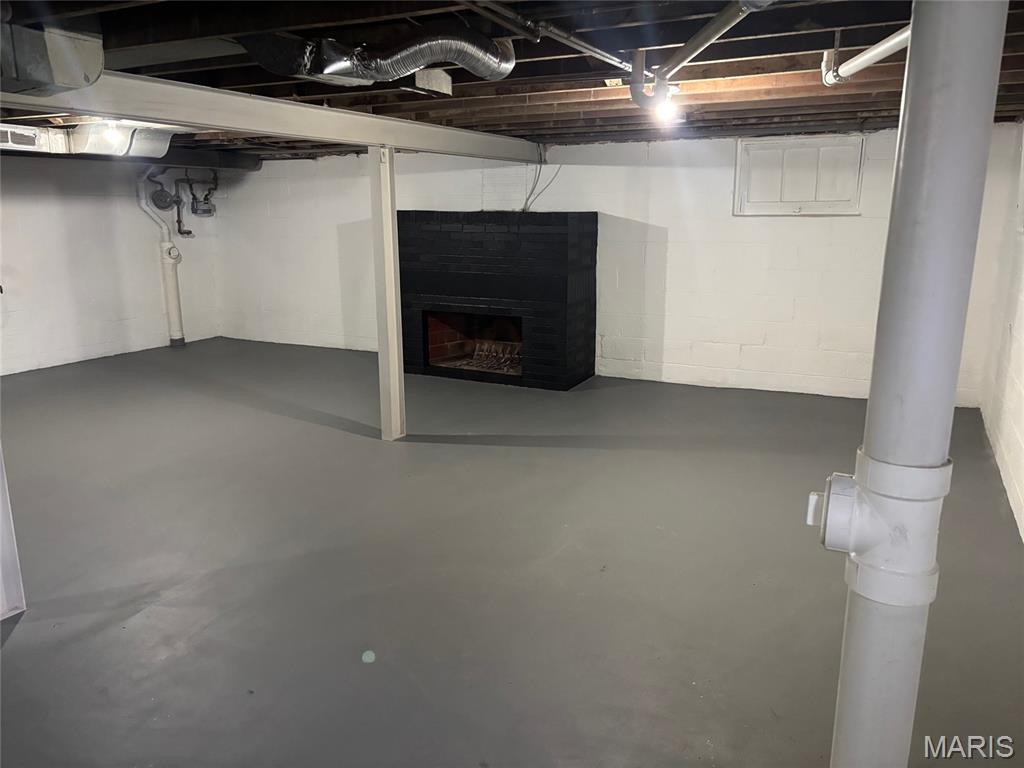 2555 Telegraph Road Mehlville, MO 63125 - Photo 25 of 37