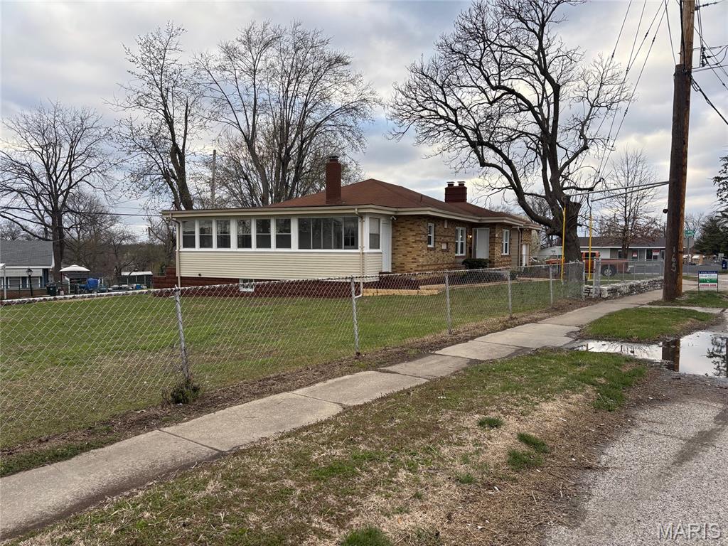 2555 Telegraph Road Mehlville, MO 63125 - Photo 30 of 37