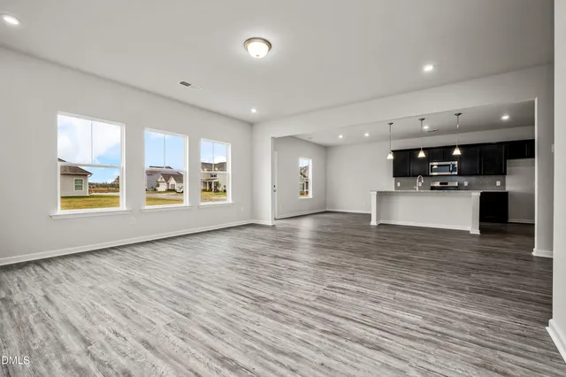 $384,870 | 286 Freedom Hts Lane, Smithfield, NC 27577