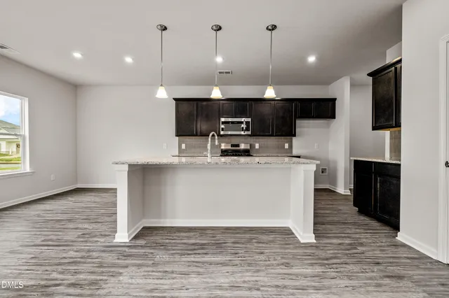 $384,870 | 286 Freedom Hts Lane, Smithfield, NC 27577