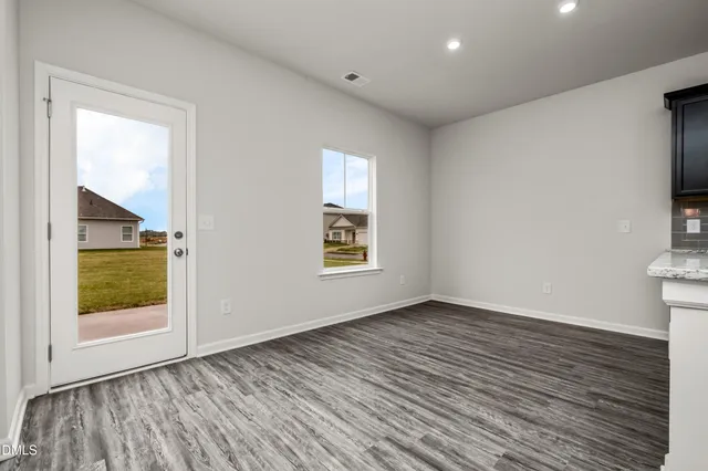 $384,870 | 286 Freedom Hts Lane, Smithfield, NC 27577