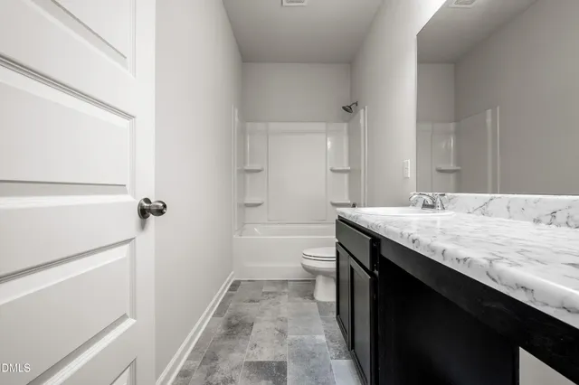 $384,870 | 286 Freedom Hts Lane, Smithfield, NC 27577