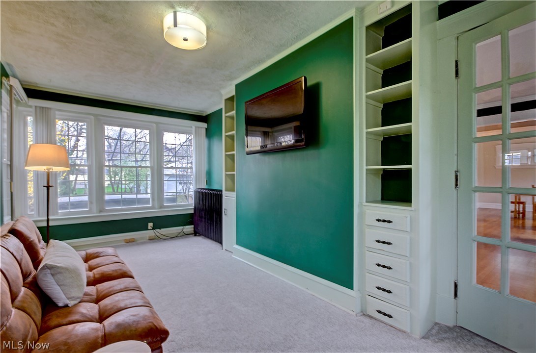3054 Somerton Road Cleveland, OH 44118 - Photo 12 of 40