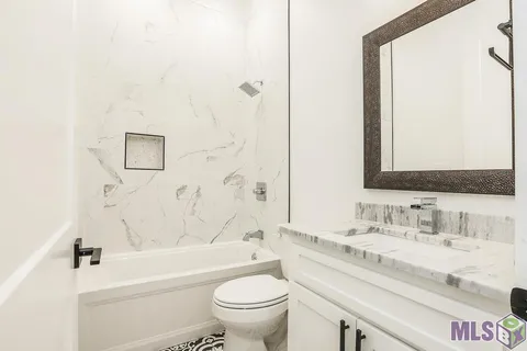$599,999 | 18171 Vista-A-Vista Avenue, Baton Rouge, LA 70817