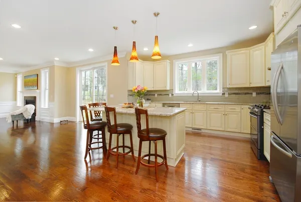 $1,680,000 | 742 Main Street, Acton, MA 01720