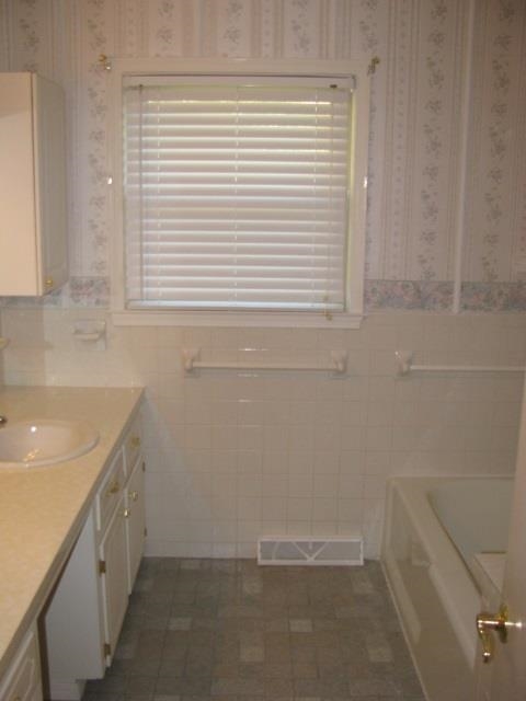 407 Pine Bark Road Anderson, SC 29625 - Photo 9 of 17 Gallery Image 9