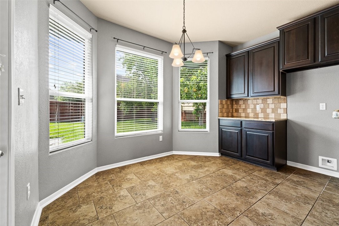 306 Calley Springs Street Portland, TX 78374 - Photo 4 of 29