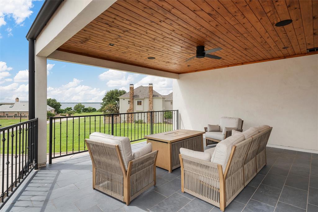 42 Enclave Court Waco, TX 76708 - Photo 2 of 33