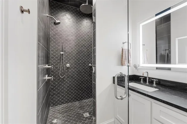 $759,000 | 42 Enclave Court, Waco, TX 76708