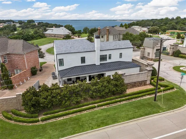 $759,000 | 42 Enclave Court, Waco, TX 76708