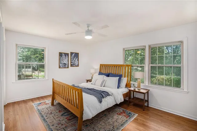 $289,900 | 10701 Grandview Road, Kansas City, MO 64137