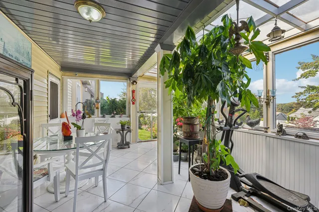 a living room filled with furniture