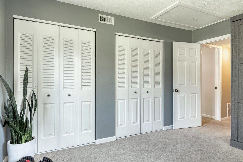 9210 Eager Road St. Louis, MO 63144 - Photo 18 of 24 Gallery Image 18