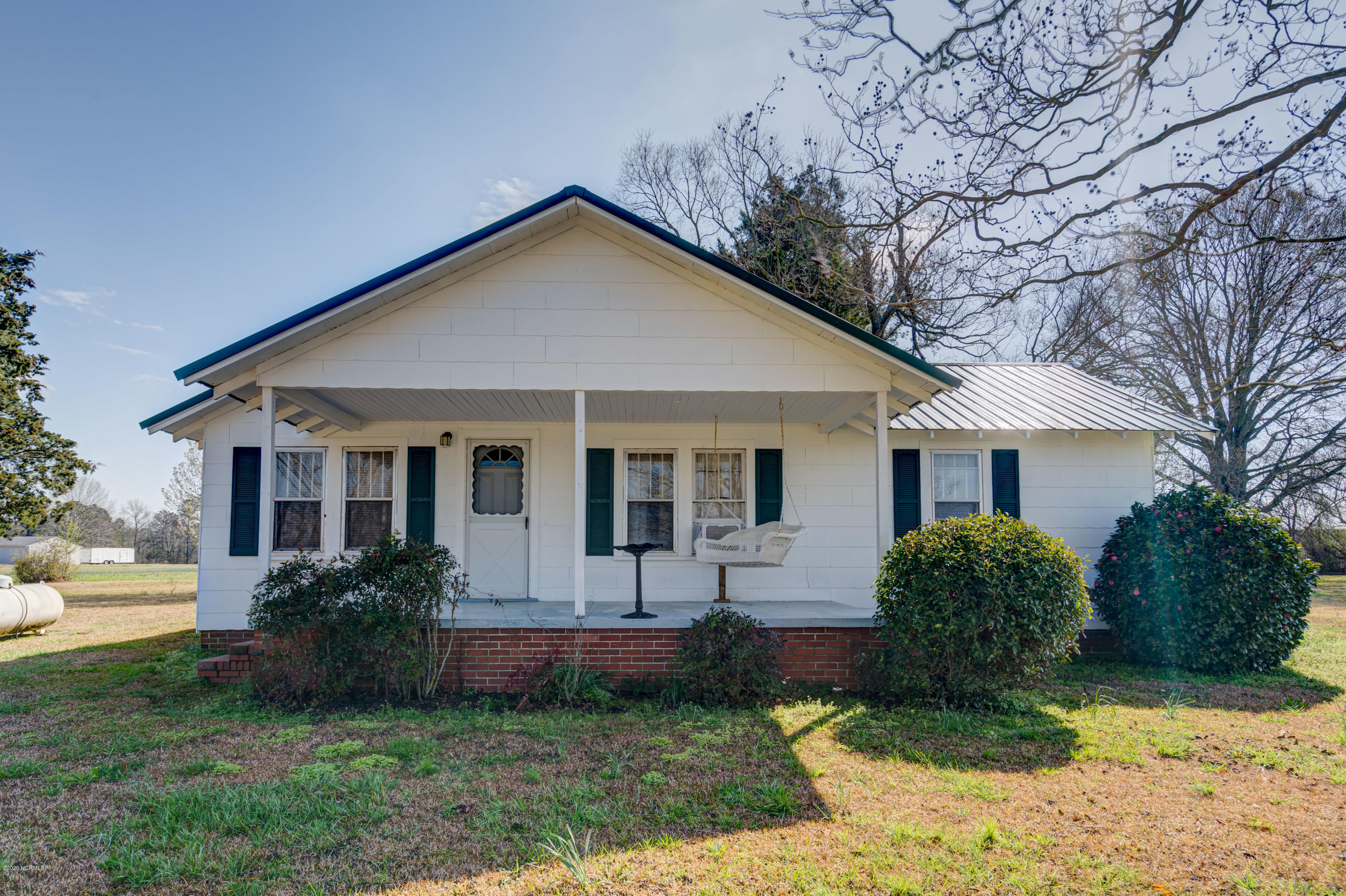 10894 Point Caswell Road Willard, NC 28478 - Photo 7 of 34 DSC00011_2_3_4_5