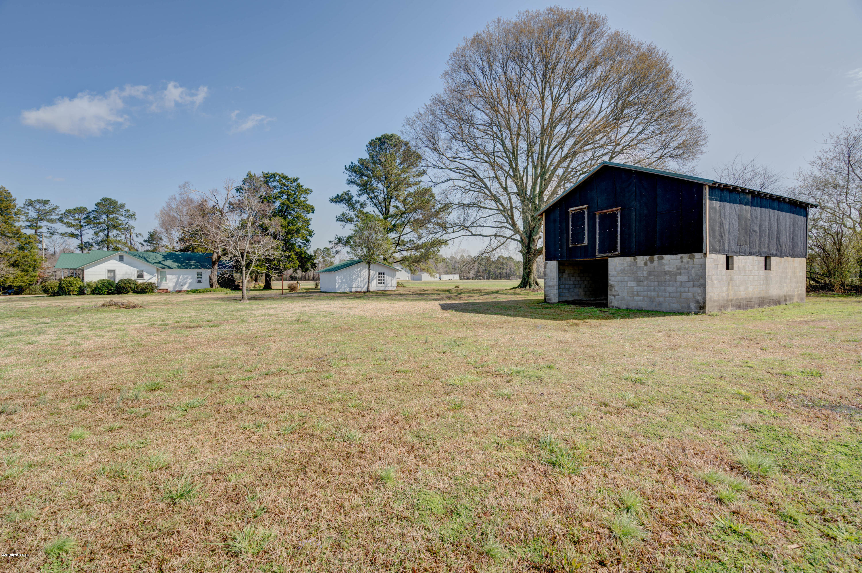 10894 Point Caswell Road Willard, NC 28478 - Photo 10 of 34 DSC00031_2_3_4_5