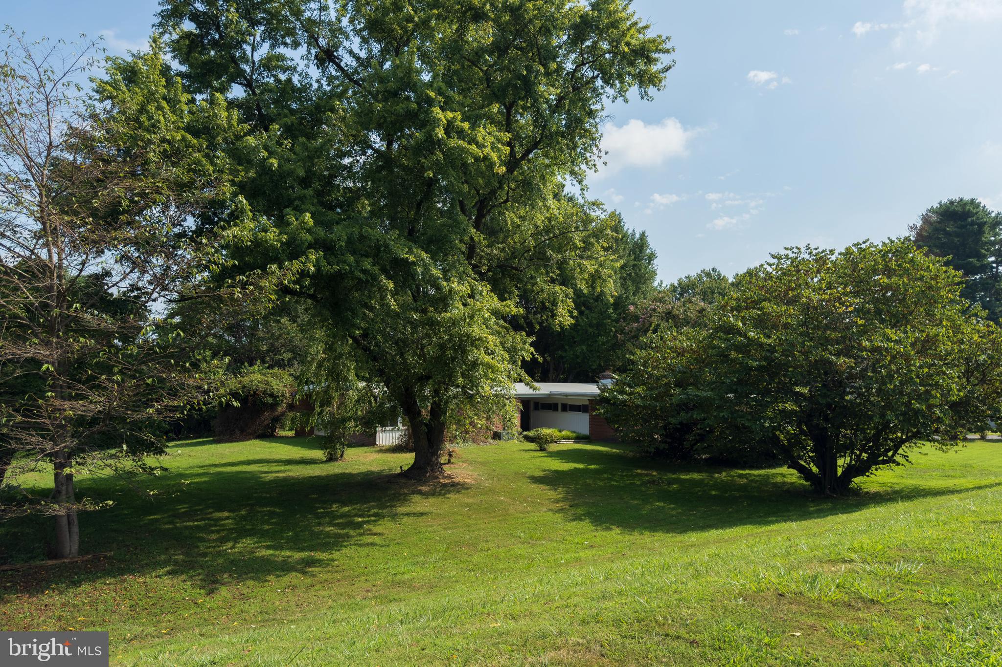 9434 North Penfield Road Columbia, MD 21045 - Photo 4 of 35 Gallery Image 4