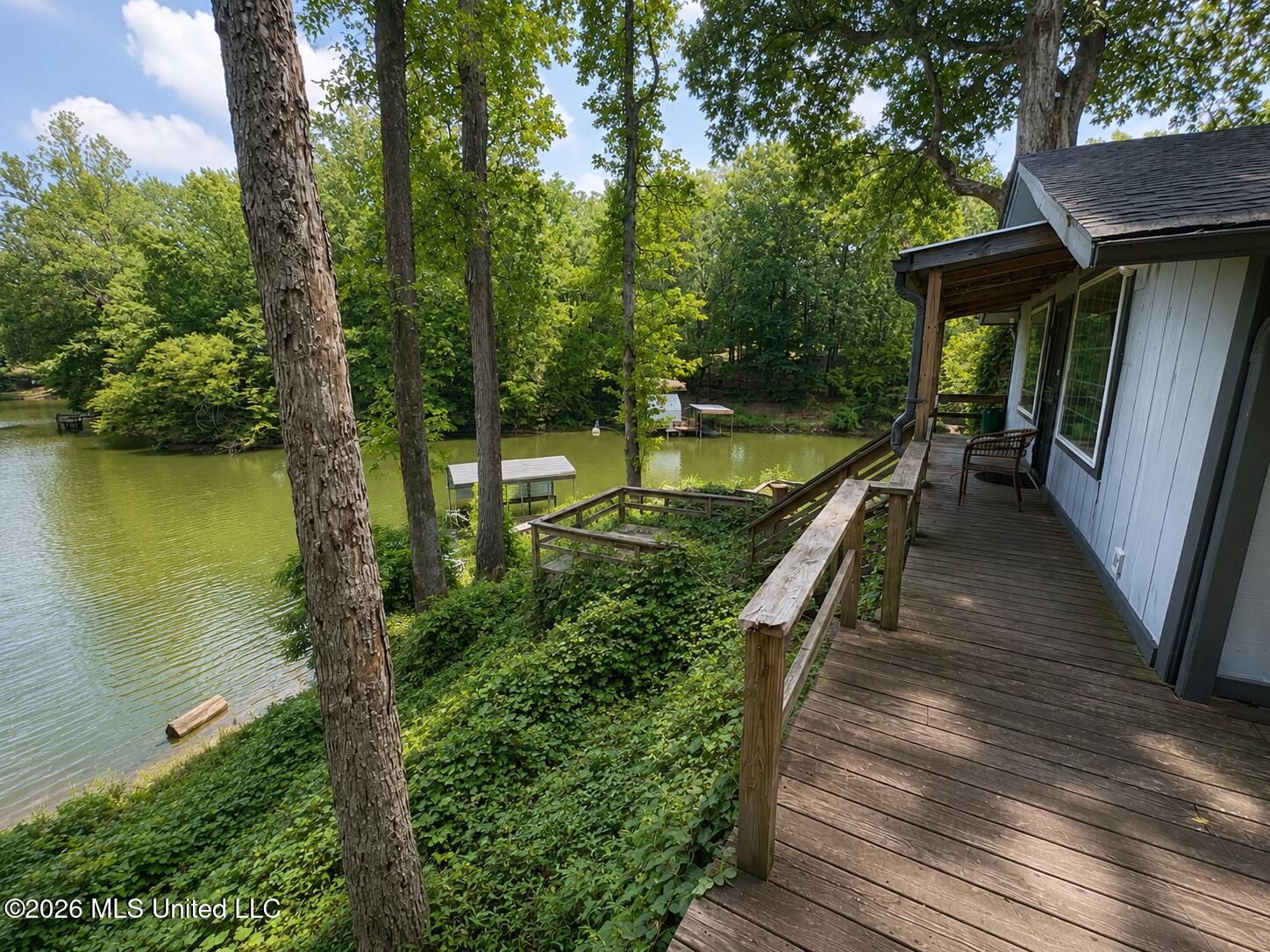 3256 Monans Rill Cove Hernando, MS 38632 - Photo 3 of 18 3C48D396-CFD3-4A1D-8042-74948F799354