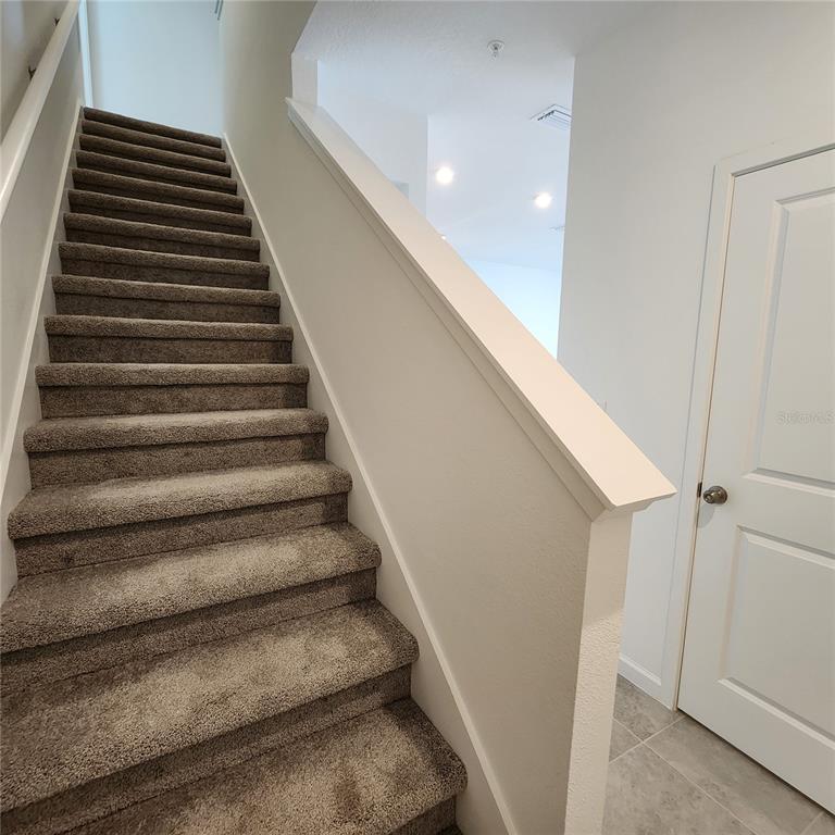 4232 Sadler Road Apopka, FL 32712 - Photo 10 of 31 a view of entryway