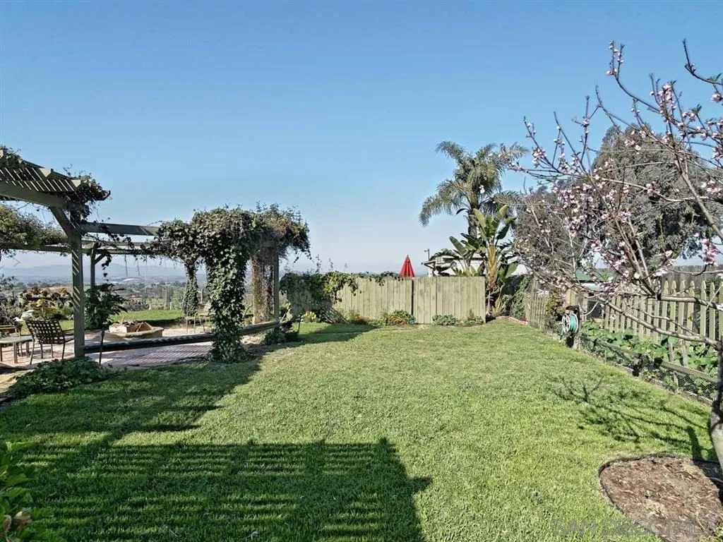 1718 West Knapp Drive Vista, CA 92083 - Photo 20 of 24 a view of a backyard